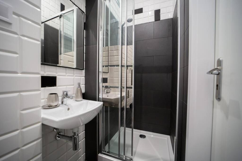 Alton Aleje Apartment 3 وارسو المظهر الخارجي الصورة
